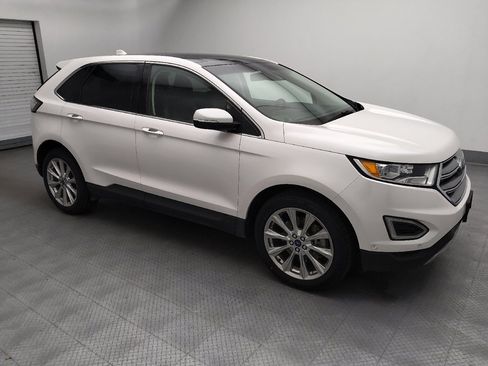 Used 2017 Ford Edge Titanium w/ Equipment Group 302A AWD/4WD image 11