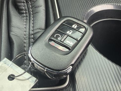 Used 2023 Honda Civic Sport image 38