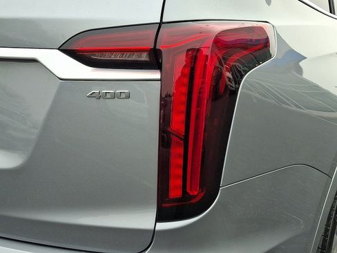 Certified 2024 Cadillac XT6 Premium Luxury image 11