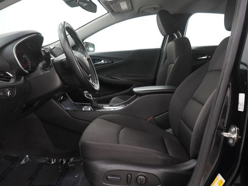 Used 2023 Chevrolet Malibu RS FWD image 21