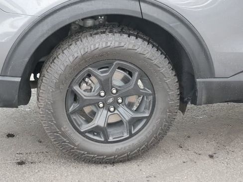 Used 2022 Ford Explorer Timberline image 13