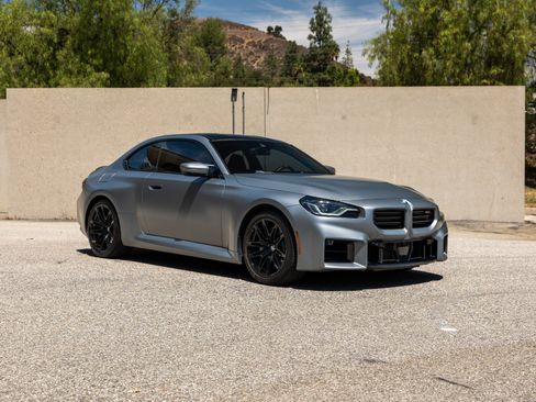 Used 2025 BMW M2 w/ Lighting Package RWD image 3