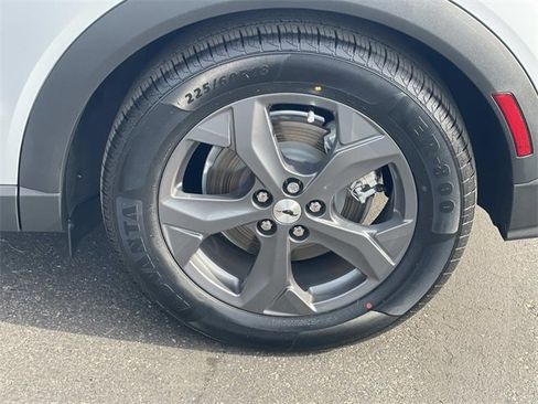 Certified 2021 Ford Mustang Mach-E Select image 38