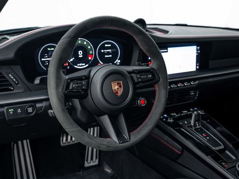 Certified 2026 Porsche 911 Carrera 4S AWD/4WD image 18