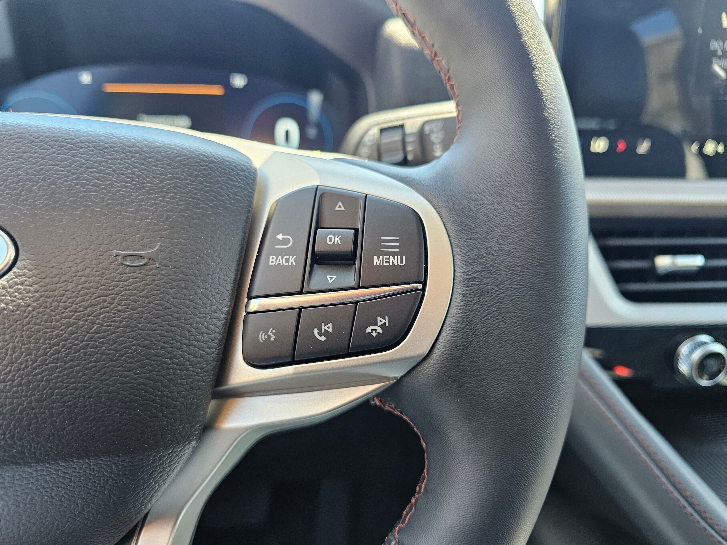 New 2026 Ford Explorer Active w/ Active Comfort Package AWD/4WD image 20