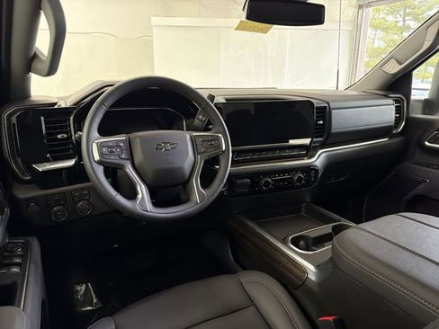 Certified 2026 Chevrolet Silverado 2500 LT w/ Trail Boss Package image 17