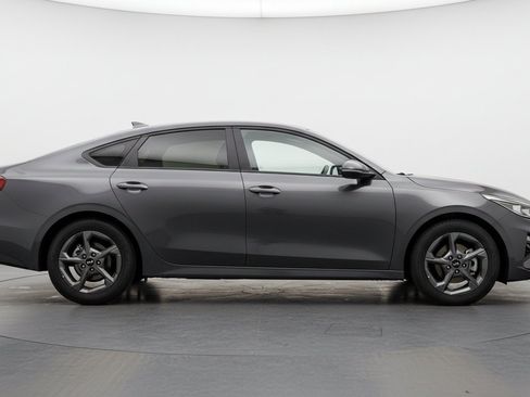 Used 2025 Kia K4 FWD image 11