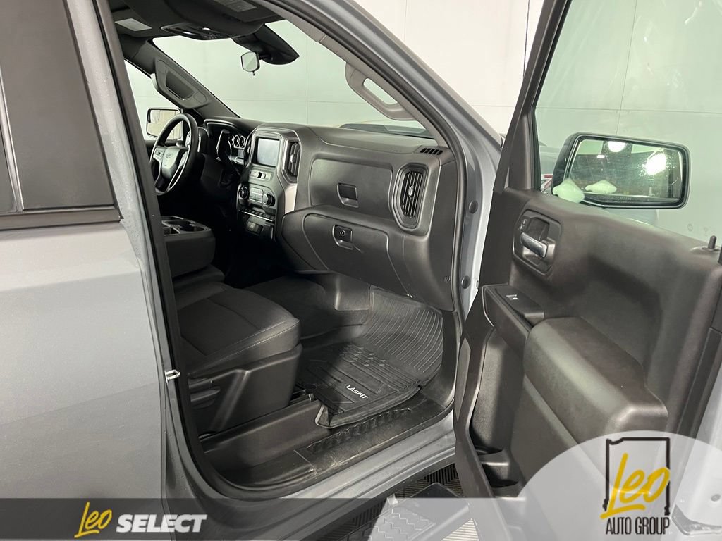 Used 2023 Chevrolet Silverado 1500 Custom Trail Boss AWD/4WD image 12