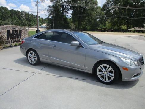 Used 2010 Mercedes-Benz E 350 Coupe image 7