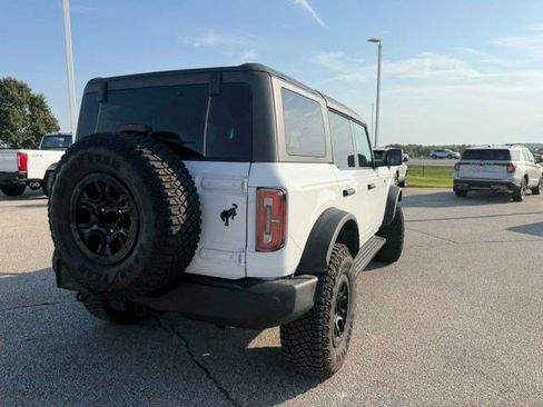 Used 2022 Ford Bronco Wildtrak AWD/4WD image 14
