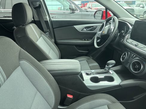 Used 2023 Chevrolet Blazer LT w/ Driver Confidence Package image 7