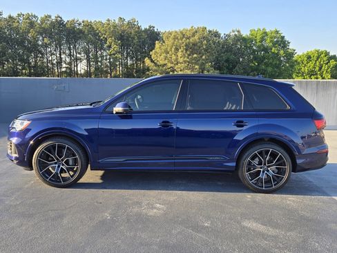 Used 2023 Audi Q7 3.0T Prestige image 2