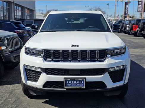New 2026 Jeep Grand Cherokee L 2WD image 2