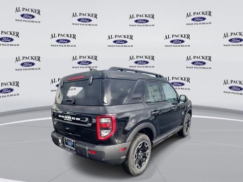 New 2026 Ford Bronco Sport Outer Banks AWD/4WD image 5