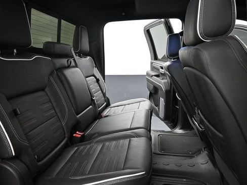Used 2026 GMC Sierra 2500 AT4X AWD/4WD image 29