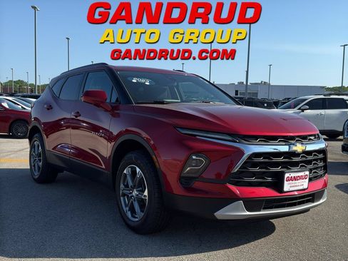 Certified 2023 Chevrolet Blazer LT w/ Convenience Package AWD/4WD image 1