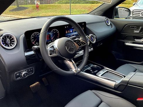 New 2026 Mercedes-Benz GLA 250 4MATIC image 6