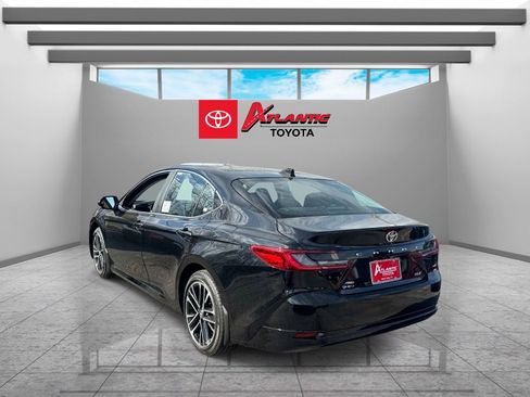 New 2026 Toyota Camry XLE image 7