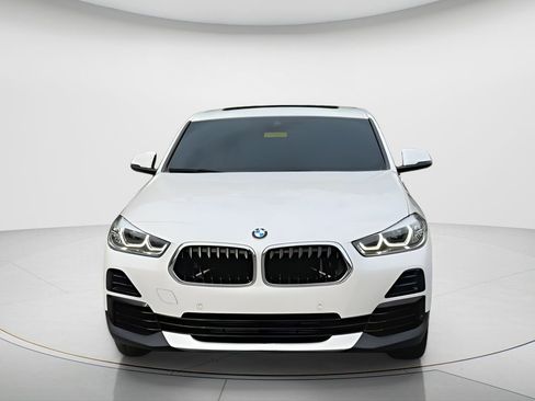 Used 2021 BMW X2 xDrive28i image 3
