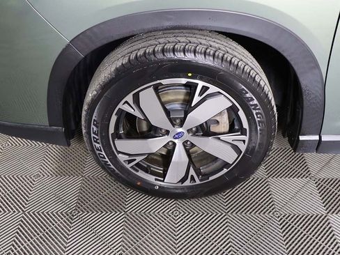 Used 2021 Subaru Forester Touring image 22