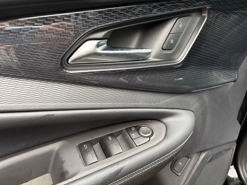 Used 2024 Chevrolet Blazer EV LT image 22