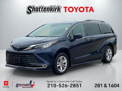 Certified 2023 Toyota Sienna XLE w/ XLE Plus Package