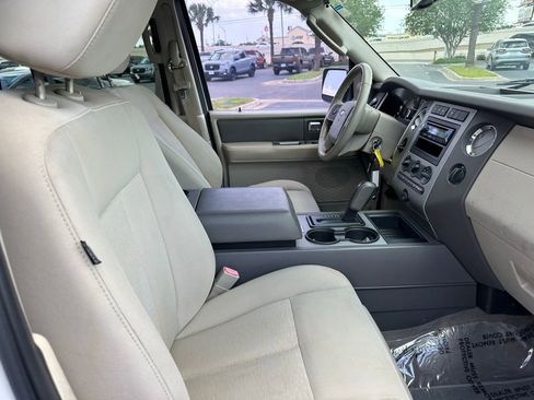 Used 2010 Ford Expedition XLT RWD image 23