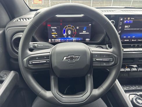 Used 2024 Chevrolet Colorado Trail Boss w/ Advanced Trailering Package image 14