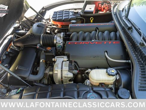 Used 1999 Chevrolet Corvette Coupe RWD image 41