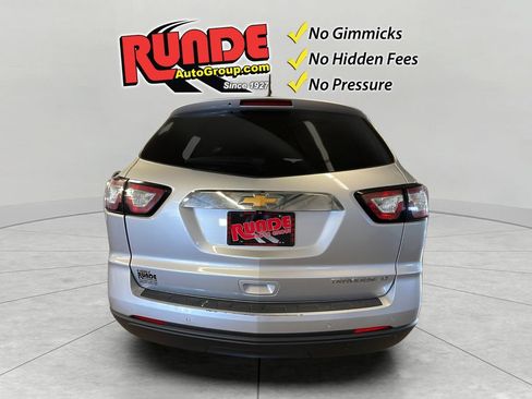 Used 2015 Chevrolet Traverse LT w/ Style and Technology Package AWD/4WD image 5