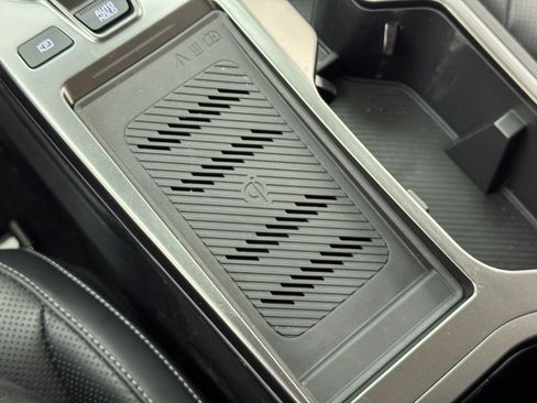 Used 2022 Kia EV6 Wind image 31