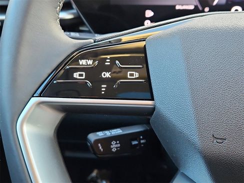 New 2025 Audi Q5 Premium image 17