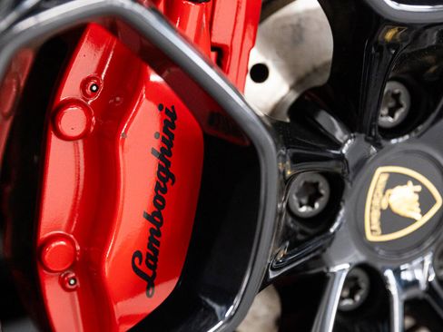 Used 2018 Lamborghini Huracan LP 580-2 image 25