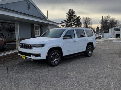 Used 2024 Jeep Wagoneer Series II w/ Flexible Seating Group image 28