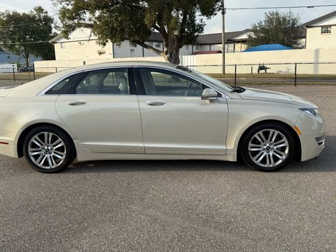 Used 2015 Lincoln MKZ Hybrid w/ Equipment Group 201A Select image 5