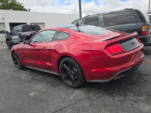 Used 2022 Ford Mustang GT Premium w/ Black Accent Package RWD image 9