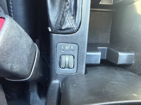 Used 2010 Subaru Forester 2.5X Limited AWD/4WD image 36