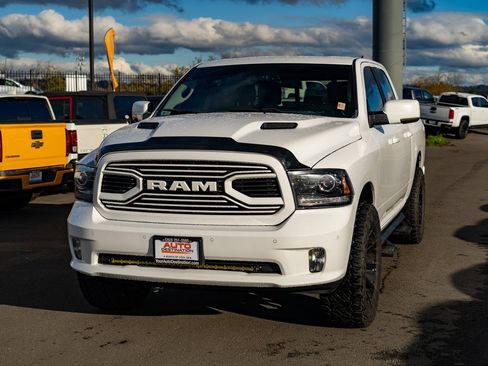 Used 2018 RAM 1500 Sport w/ Sport Premium Group image 4