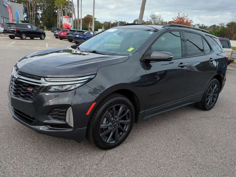 Used 2022 Chevrolet Equinox RS w/ RS Leather Package image 8