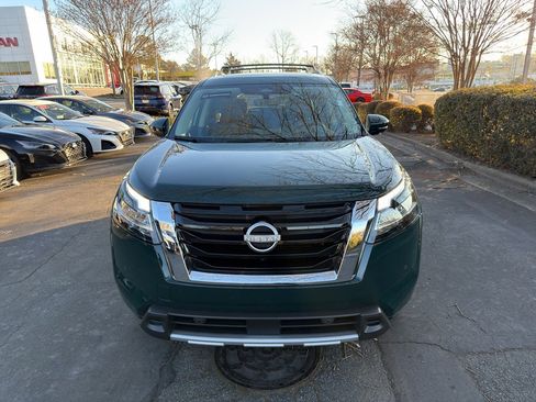 Certified 2024 Nissan Pathfinder Platinum w/ Cargo Package image 2