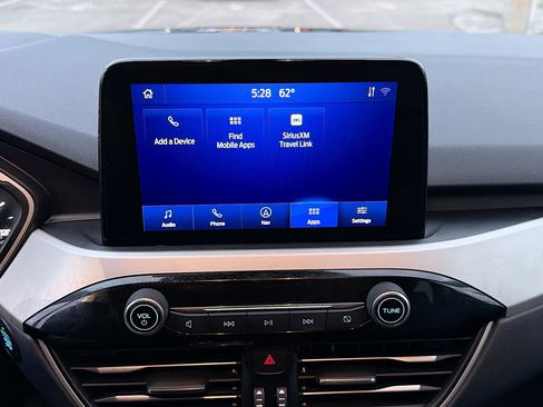 Used 2021 Ford Escape SEL image 30