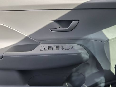 Certified 2024 Hyundai Kona SEL FWD image 29
