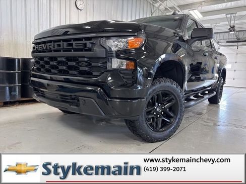 Used 2022 Chevrolet Silverado 1500 Custom Trail Boss w/ Midnight Edition image 29