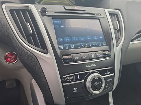 Used 2020 Acura TLX image 25