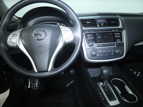 Used 2018 Nissan Altima 2.5 S w/ S Convenience Package FWD image 27