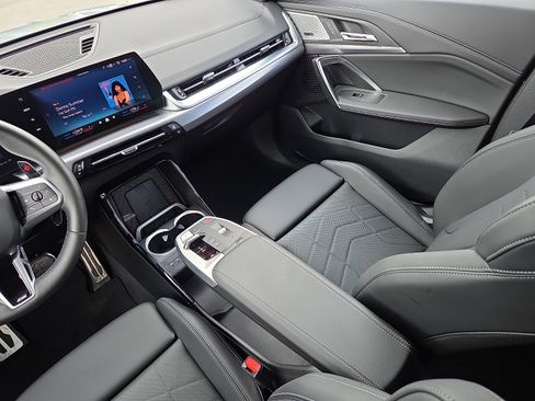 Used 2025 BMW X2 M35i AWD/4WD image 12