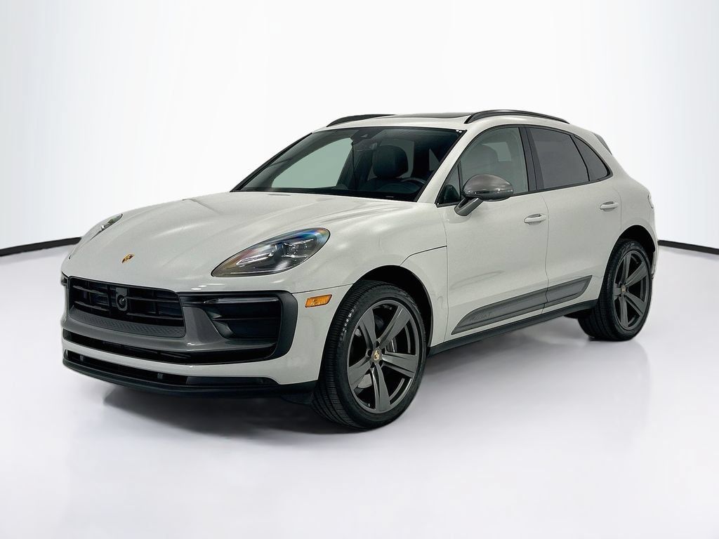 Certified 2025 Porsche Macan Turbo AWD/4WD image 1