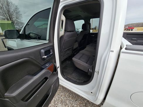 Used 2014 GMC Sierra 1500 SLE w/ SLE Value Package image 19