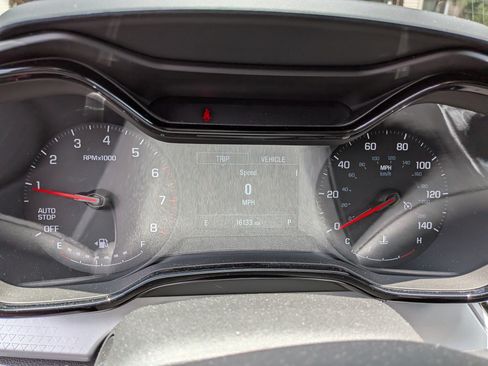 Used 2024 Chevrolet Trax LS w/ Driver Confidence Package FWD image 27
