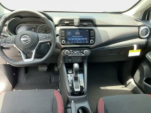 New 2025 Nissan Versa SR w/ Trunk Package image 11